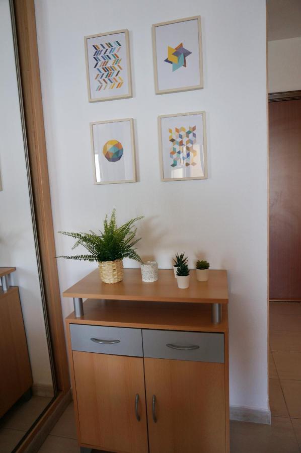 Apartamento En เบนัลมาเดนา ภายนอก รูปภาพ